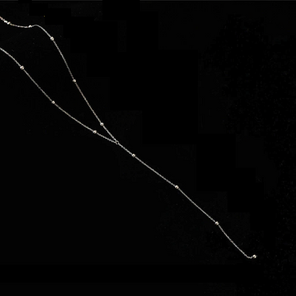 Sleutelbeen-halsketting met kwastjes