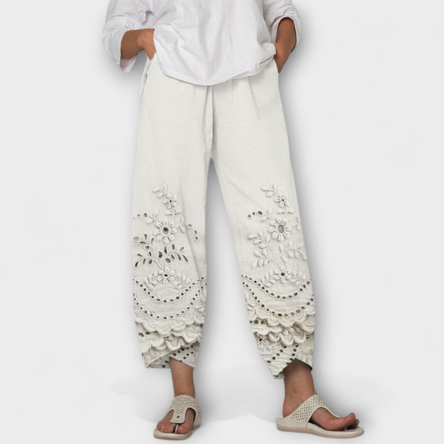 Chloe – Elegante Print Spitzenbroek